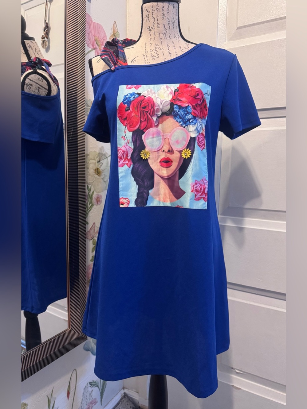 SHEIN Royal Blue One-Shoulder Midi Dress with Floral Portrait Print